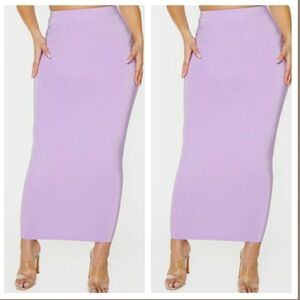 BRAND NEW midaxi skirt (Smoke & Pet Free home)